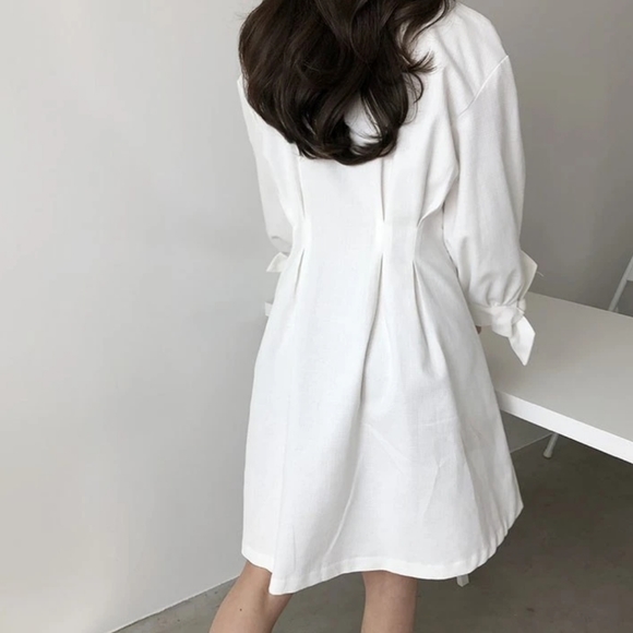 Korean Style Vintage Button Down Dress - Picture 4 of 5